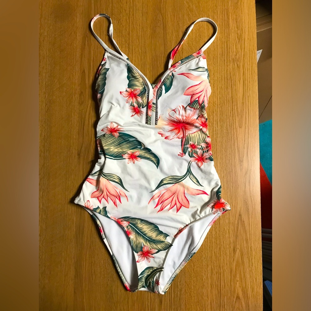 Roxy floral one piece swimsuit